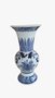 Vaso branco com detalhes azuis acenturado G